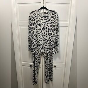 IMAN Two Piece Pajama Set. Size Women’s Large. Color Black,Gray And Purp…